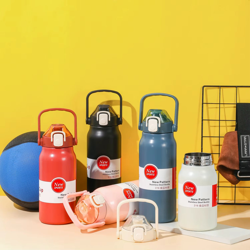 1.5L Large Capacity Thermos Water Bottle Outdoor Thermo Bottle Stainless Steel Thermoses Mug Portable Outdoor Cup with Straw Mug